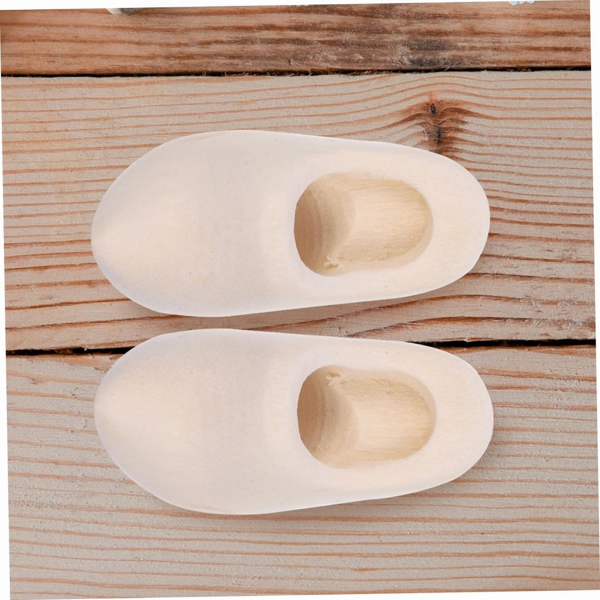10pairs Miniature Wooden Shoes of Unpainted Blank Klompen for Dollhouse Crafts Home Decor and Party Decorations Included