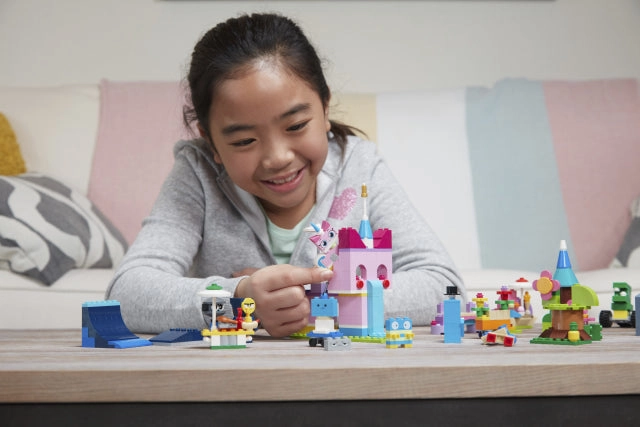 41455 LEGO® Unikitty Unikingdom Creative Brick Box