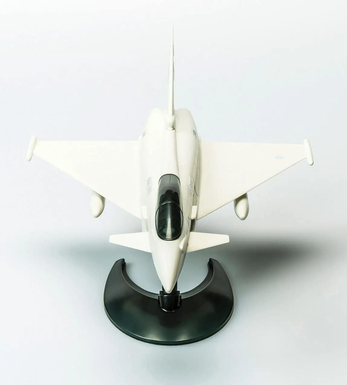 Airfix J6002 Quickbuild Model Airplane Kits for Adults & Kids - Eurofighter Typhoon - Fighter Jet Plastic Model Kits, Block Building Sets, Snap Together Aircraft Models, Engineering Toys for Gifts