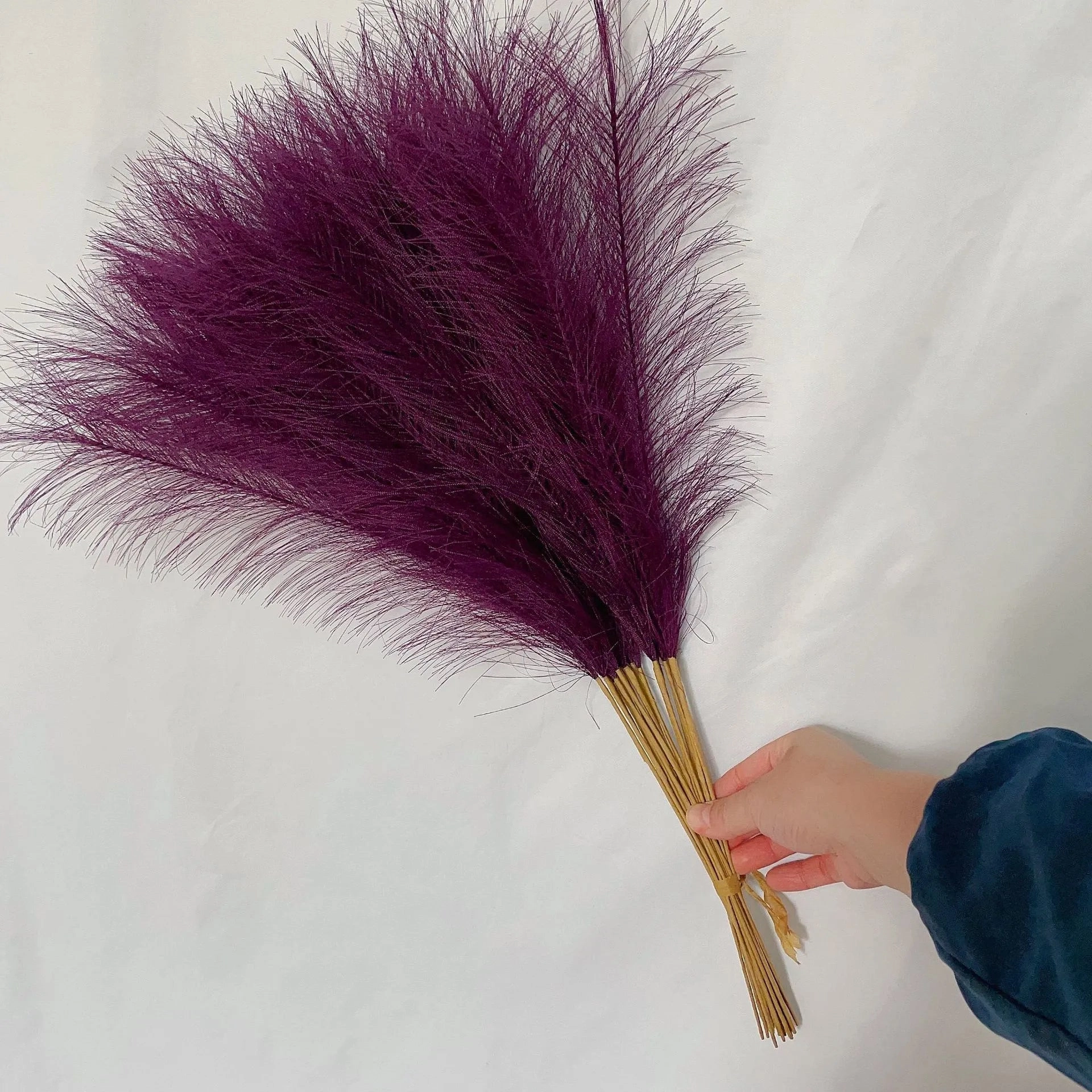 Bundle of 20 Faux Fluffy Pampas Grass Reeds