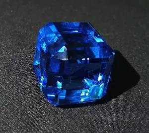 Certified Natural 100 Ct Brazilian Blue Topaz Cube Cut Loose Gemstone for Jewellery Making