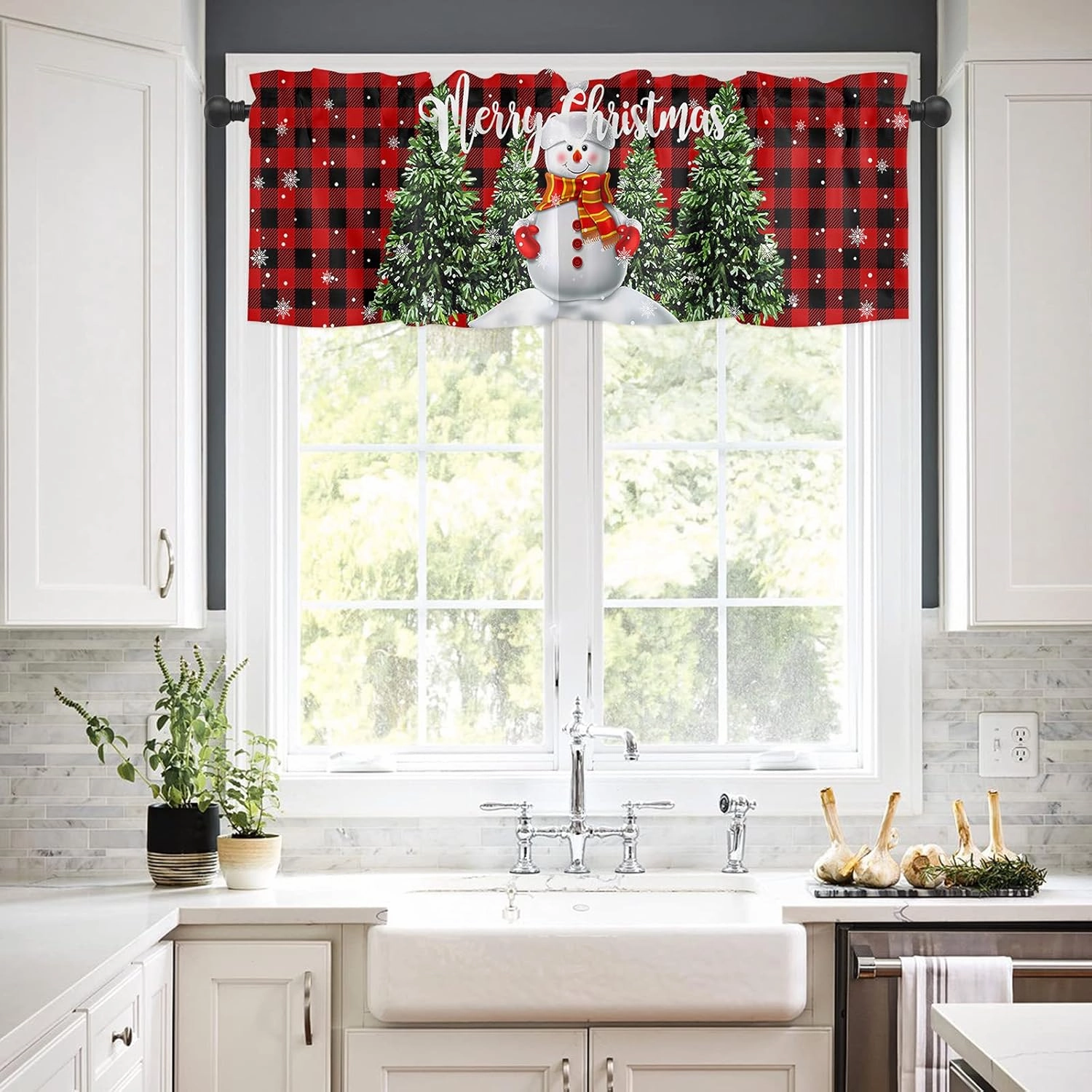 Christmas Red Black Buffalo Check Curtain Valance for Windows/Living Room/Kitchen/Bathroom,Farm Snowman Xmas Tree Short Rod Pocket Tier Curtain Winter Snowflake Window Curtain Treatment, 1 Panel 54x18