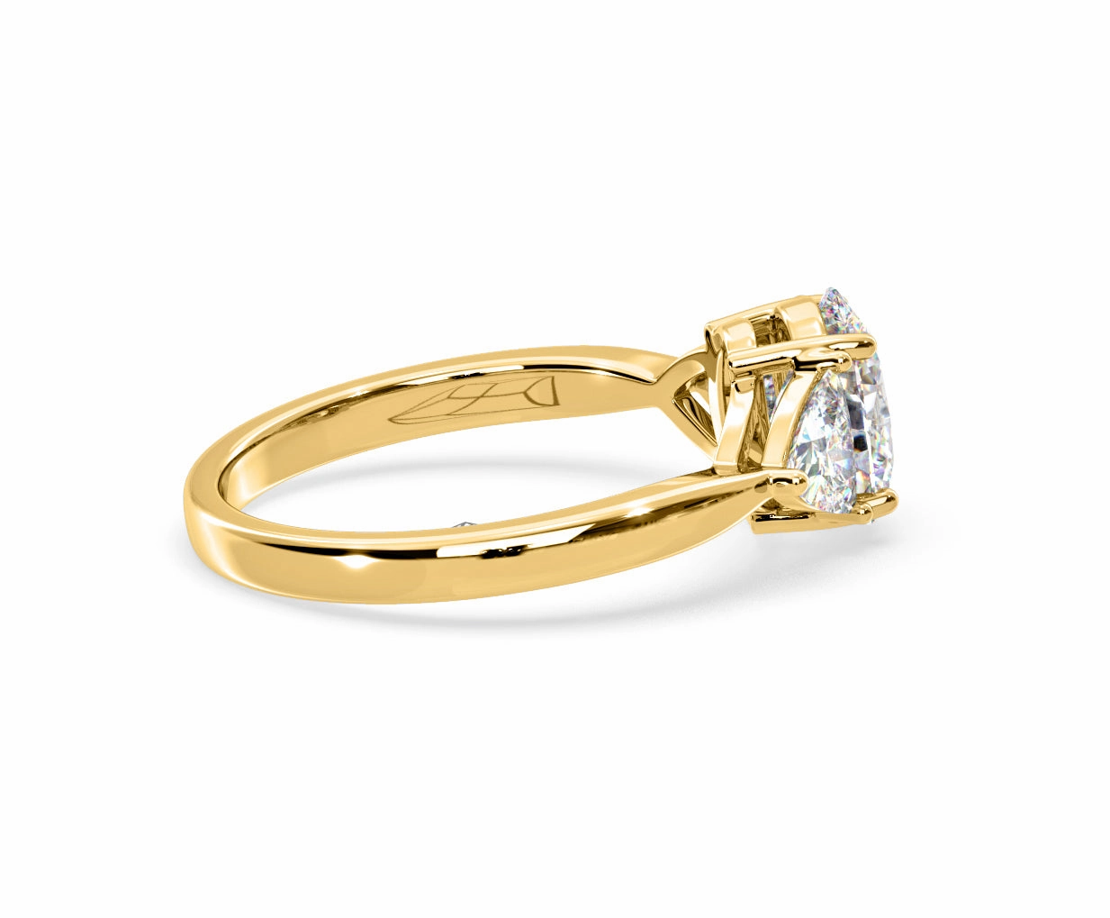 Dalia Lab Diamond Oval with Trillions 1.70ct Ring in 18K Yellow Gold F/VS1
