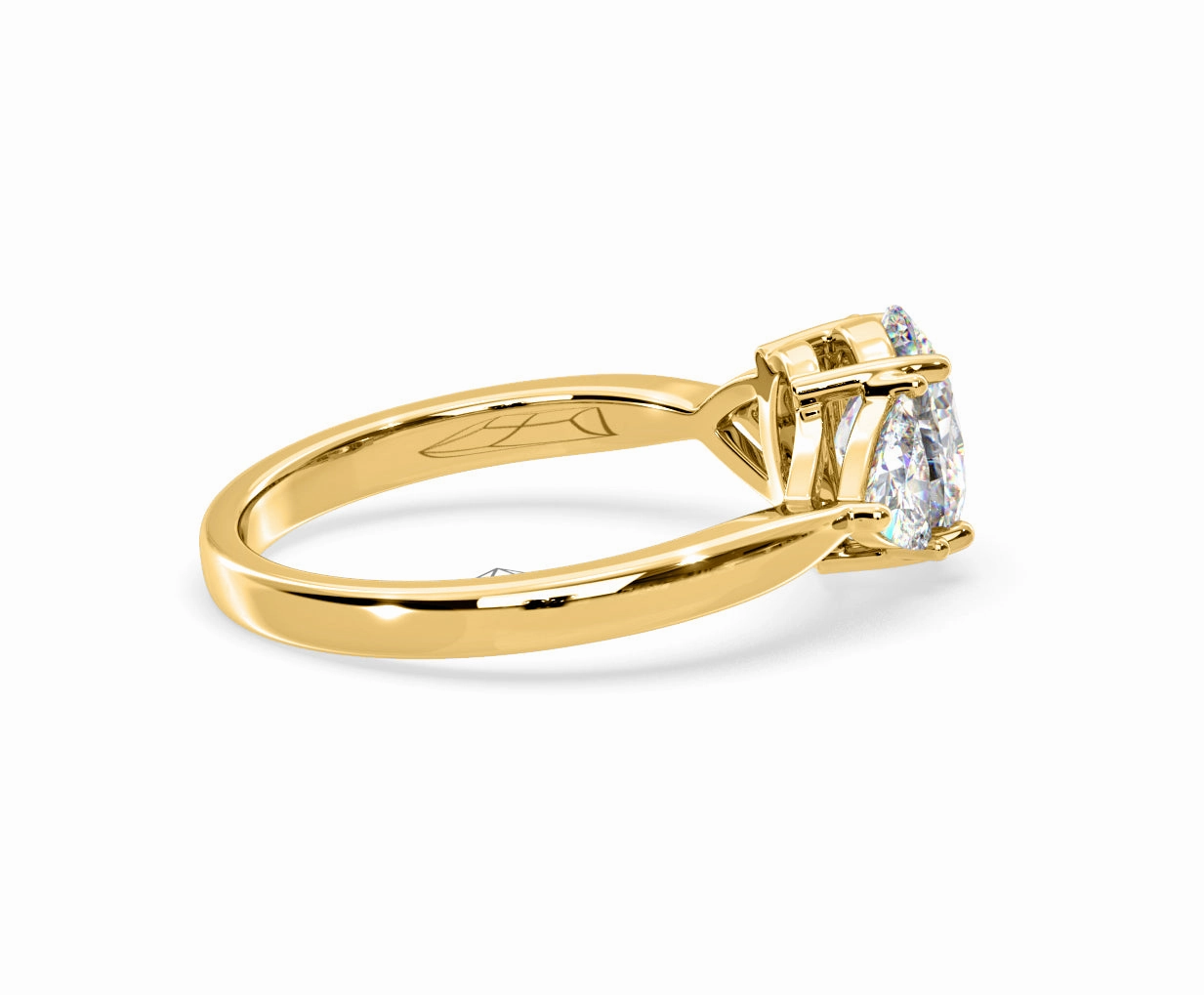 Dalia Lab Diamond Oval with Trillions 1.70ct Ring in 18K Yellow Gold F/VS1