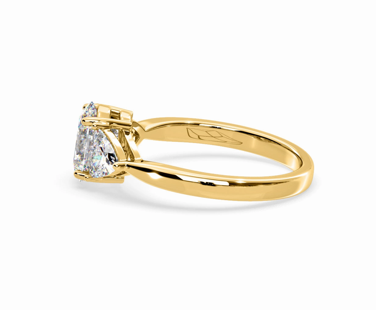 Dalia Lab Diamond Oval with Trillions 1.70ct Ring in 18K Yellow Gold F/VS1