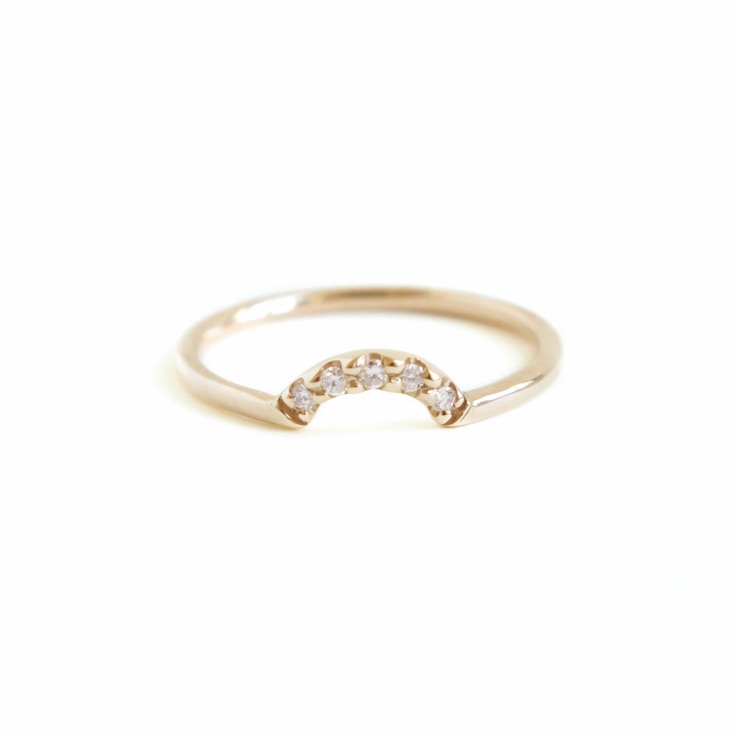 Diamond Arch Band in Yellow Gold