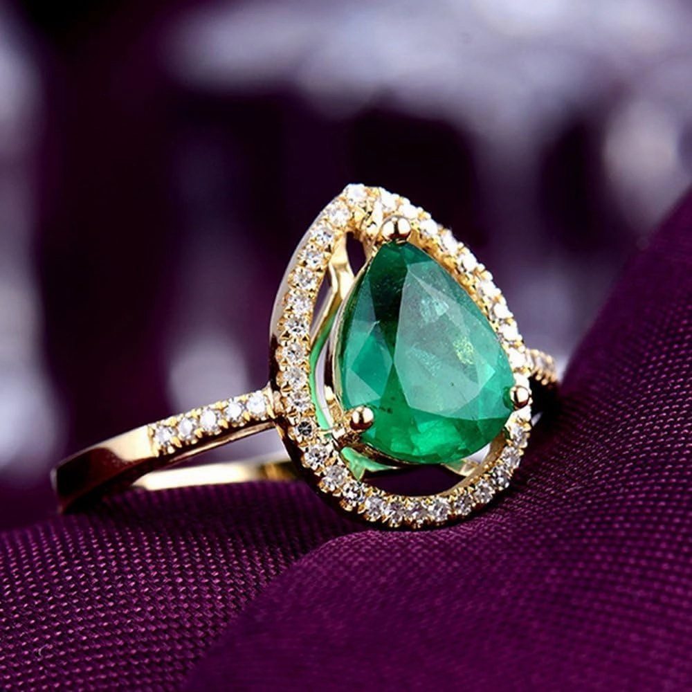Emerald Ring For Women, 14K Yellow Gold Rings - Emerald Rings with Diamond, Natural Colombia Genuine Emerald Green Rings & Real Diamond Gemstone Rings For Couple Engagement Ring