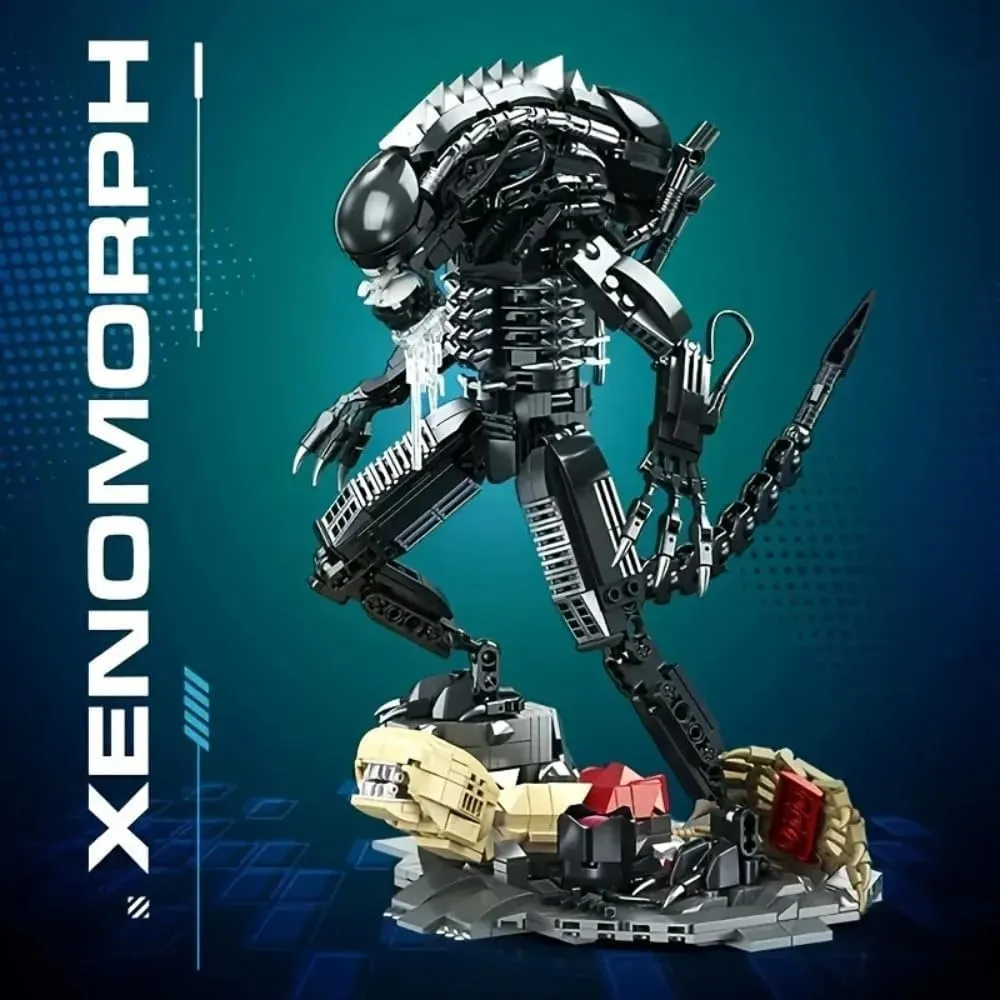 Famous Film Xenomorph Action Figure Building Blocks,Alien Figure Decoration, Ideal Action Figure for Adults(882 Pcs)