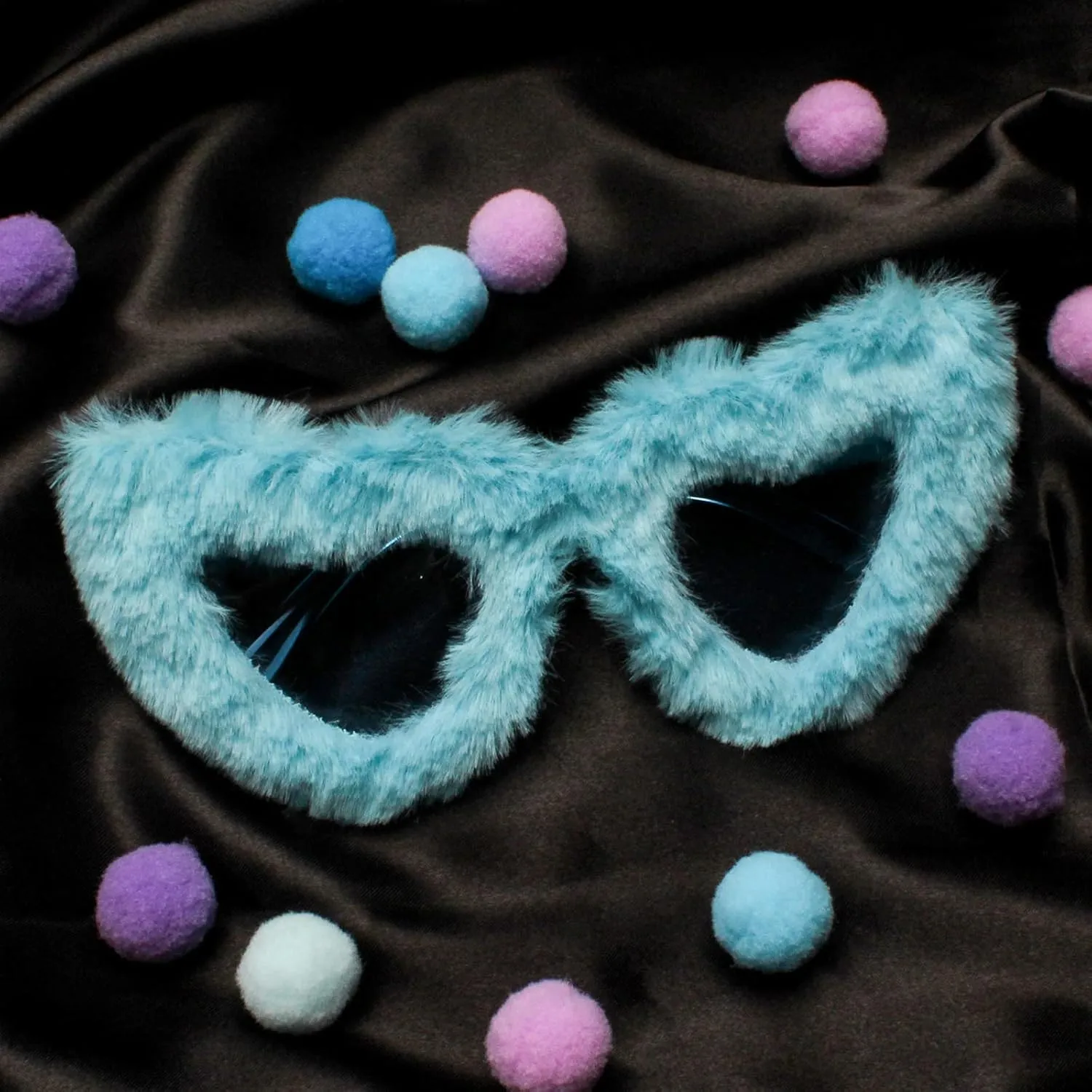 Fluffy Fur-framed Heart Sunglasses for Women Fuzzy Plush Glasses Cute Fashion Party Accessories