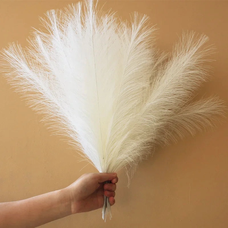 Fluffy Pampas Grass Bouquet for DIY Decor