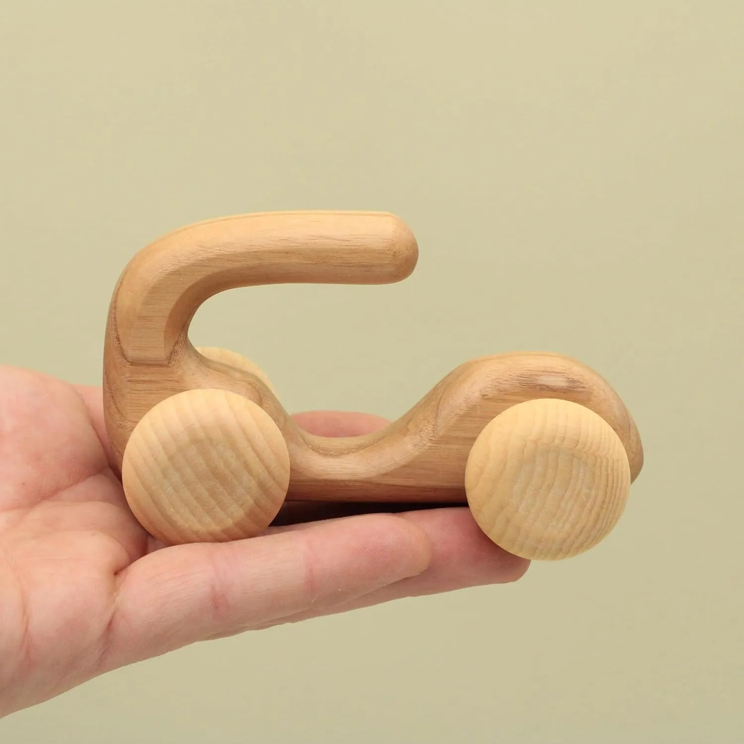 Free Shipping Natural Baby Car Retro III, LBC43 : Eco-Friendly Gift with Montessori and Waldorf Educational Influence Lotes Toys Baby Gift