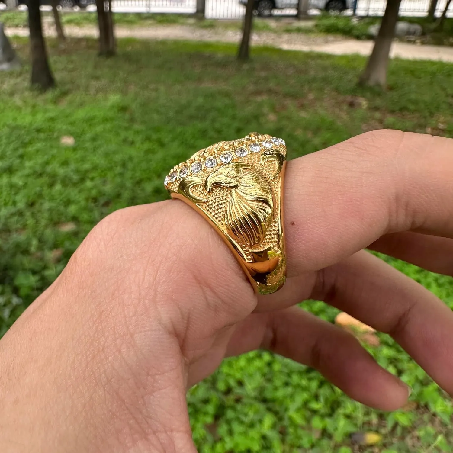 JWM Stainless Steel Eagle Rings Golden Large Animal Rings for Men Women Adults, Cocktail Party Rings, Delicate Packaging
