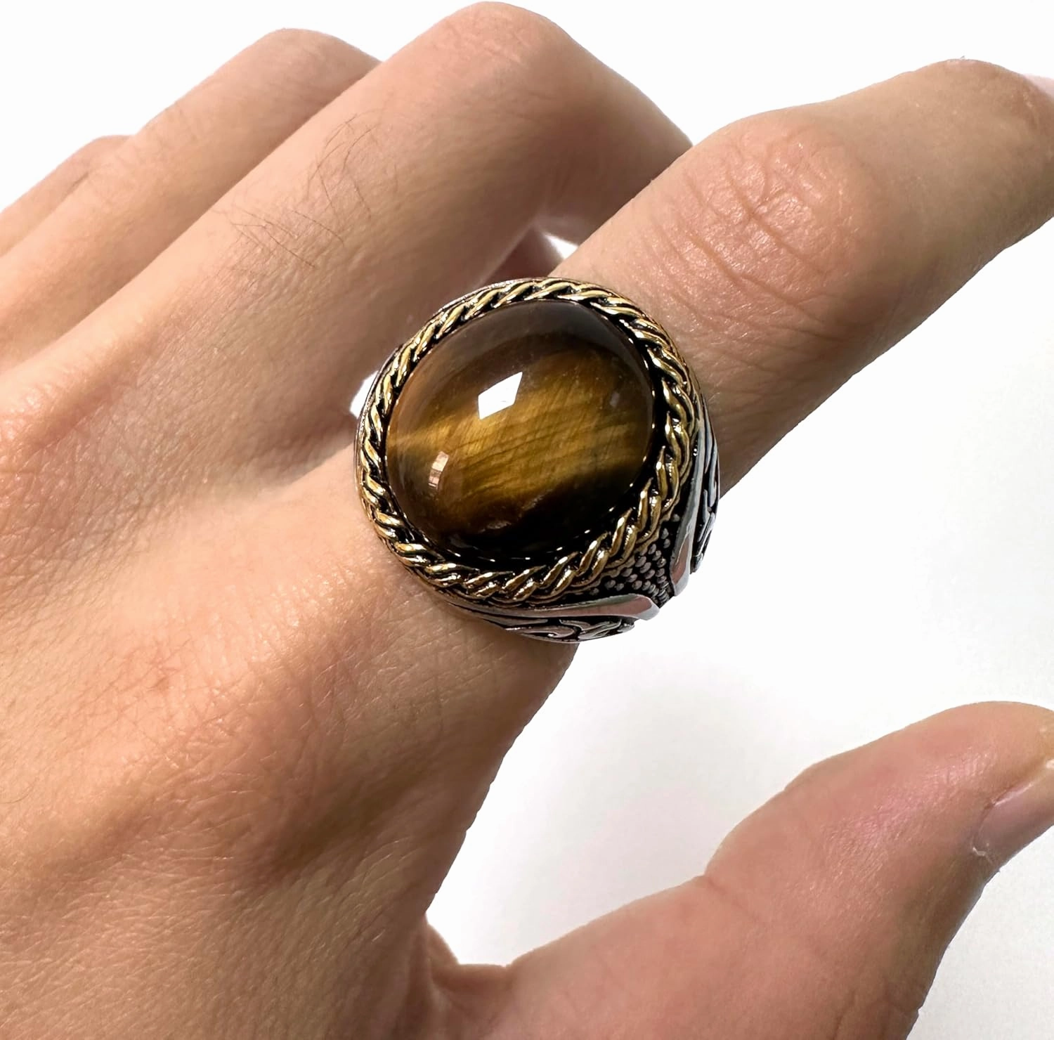 JWM Men's Stainless Steel Rings Retro Natural Large Tiger Eye Stone Rings for Men, Cocktail Party Biker Animal Rings, Delicate Packaging
