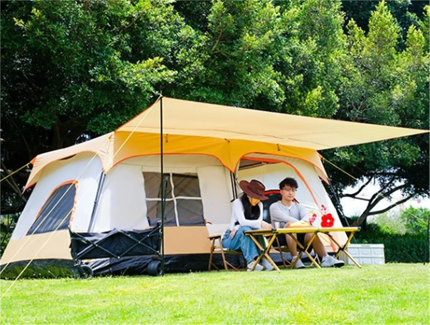 Large Tent Two Rooms and One Living Room Outdoor Folding Portable Camping Thickened Rainproof Windproof Waterproof Camping