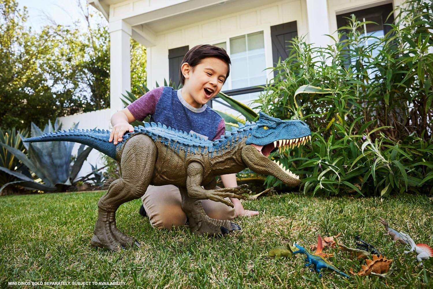 Mattel Jurassic World Super Colossal Dinosaur Action Figure, Large Allosaurus Dino Toy with Eating Feature, 3  Feet Long