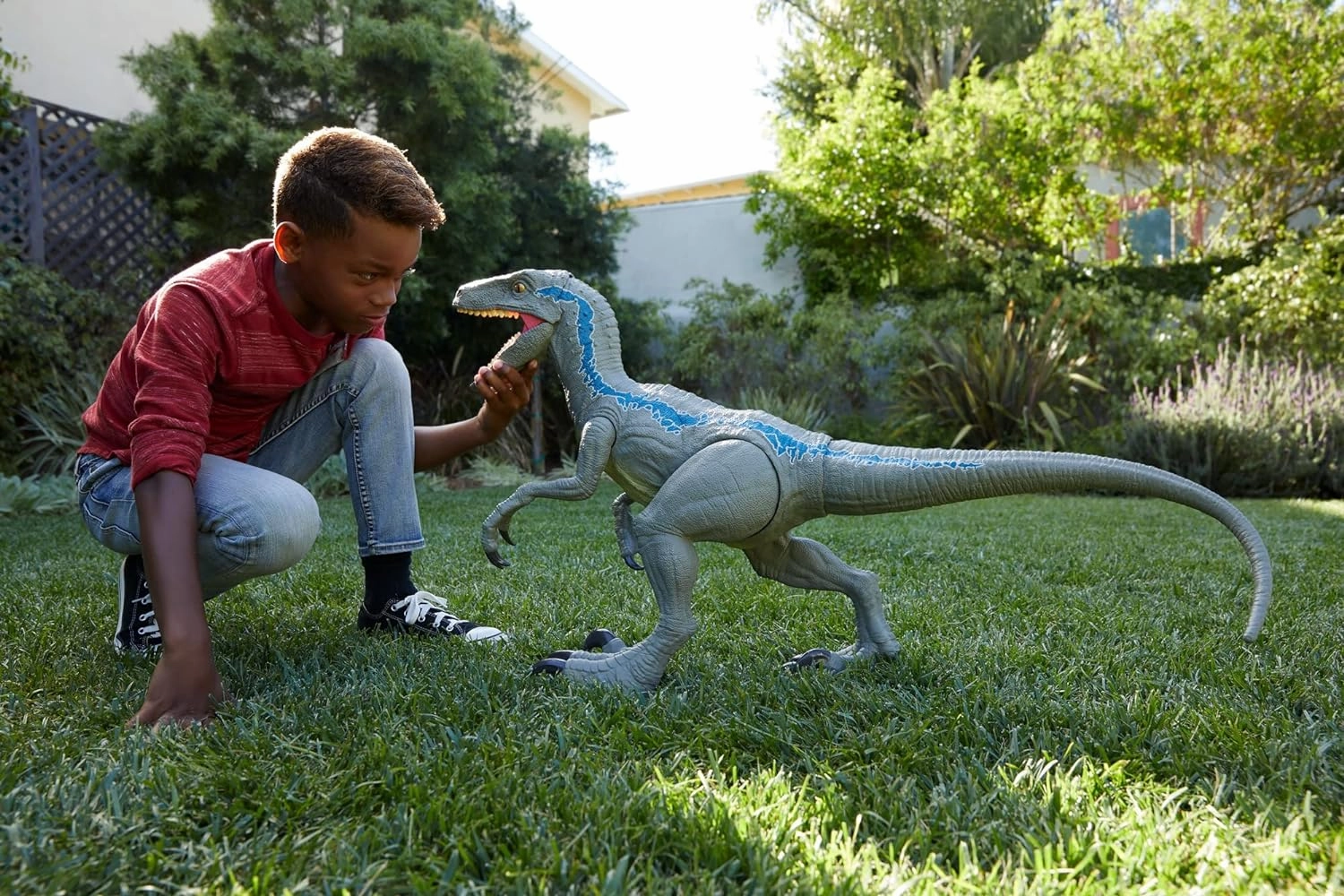 Mattel Jurassic World Super Colossal Dinosaur Action Figure, Large Velociraptor Blue Dino Toy with Eating Feature, 3.5-ft Long