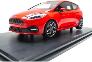 Metal Car Model 1:18 for Ford Fiesta ST 2020 Simulation Car Model Faithful Replica Resin Vehicle Collection Die Cast Vehicles