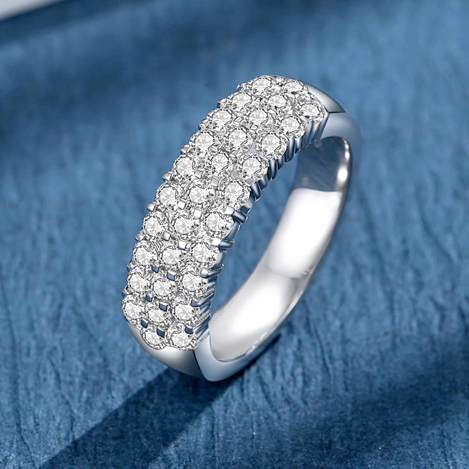 Moissanite Wedding Band for Women D Color VVS1 Moissanite Eternity Ring 18K White Gold Plated S925 Sterling Silver Promise Engagement Rings for Women Wife Men