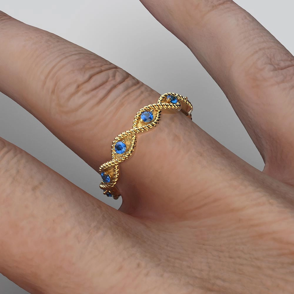 Natural Blue Sapphire Gold Ring Handmade in Italy