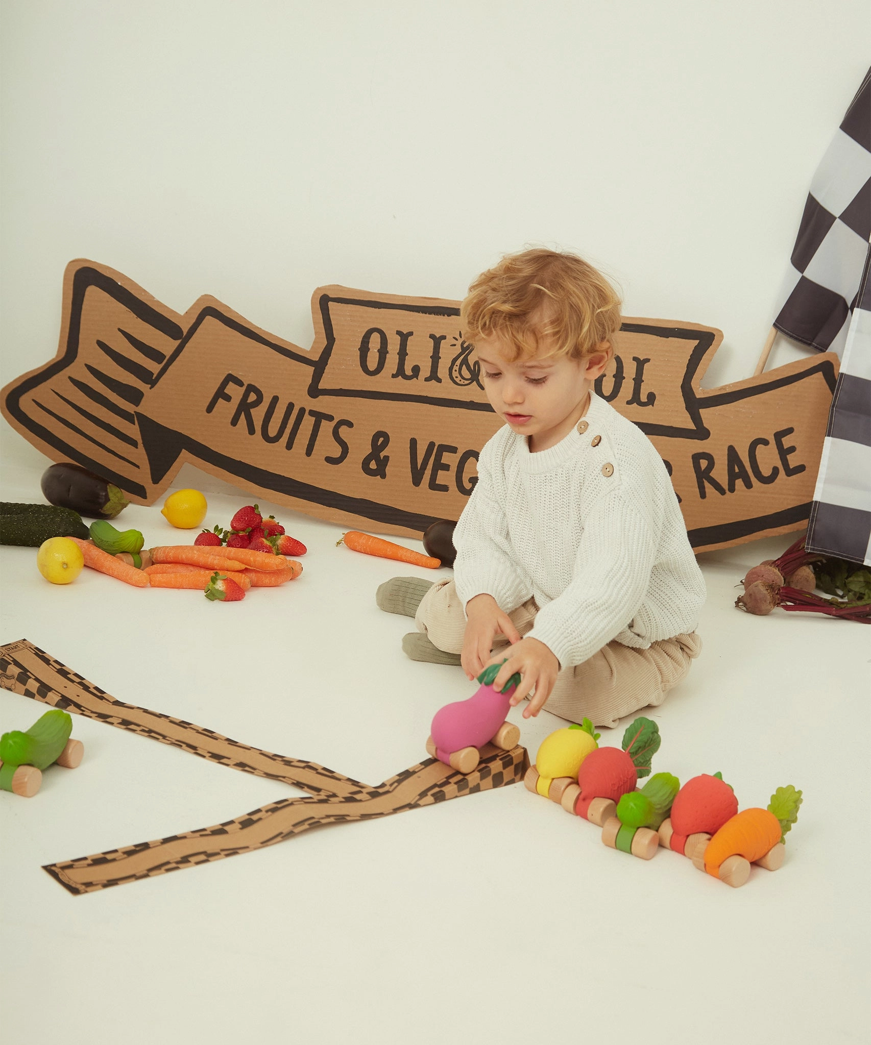 Oli & Carol Cathy The Carrot Car