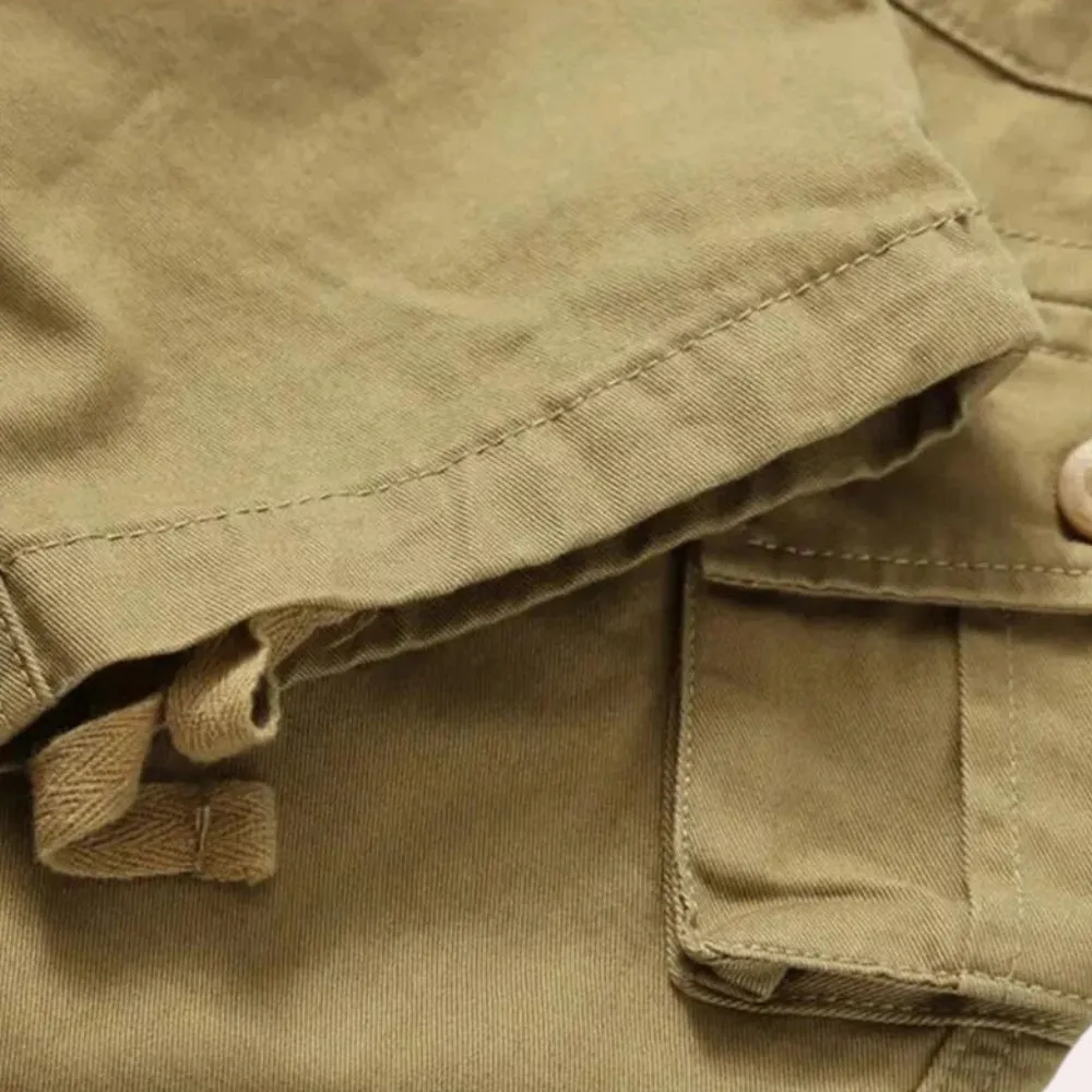Olive Green Men's Lightweight Cargo Shorts - Durable Cotton, Pockets