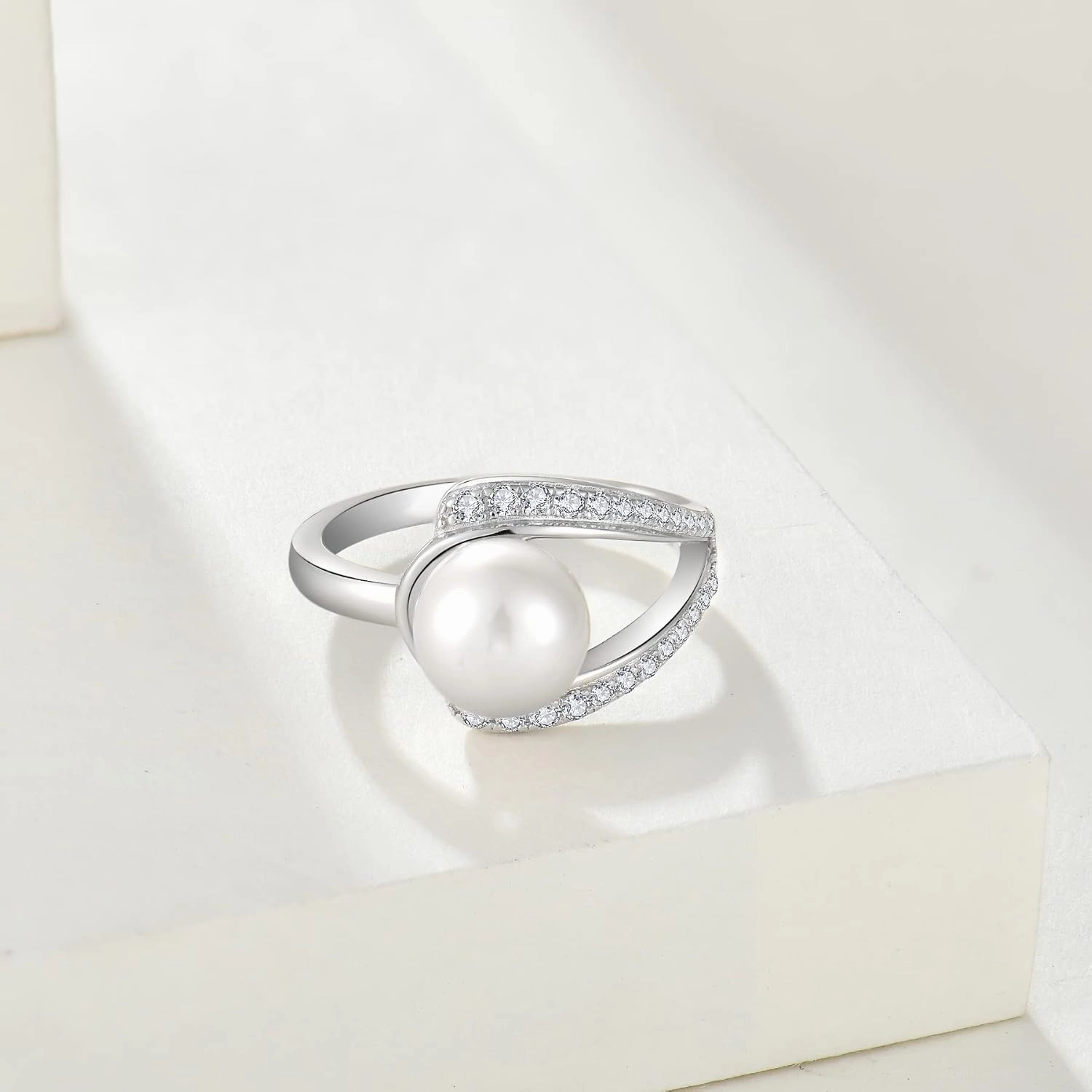 STARCHENIE Pearl Rings for Women Sterling Silver,7mm Pearl Cubic Zirconia Rings Band Engagement Rings for Women size 5-10