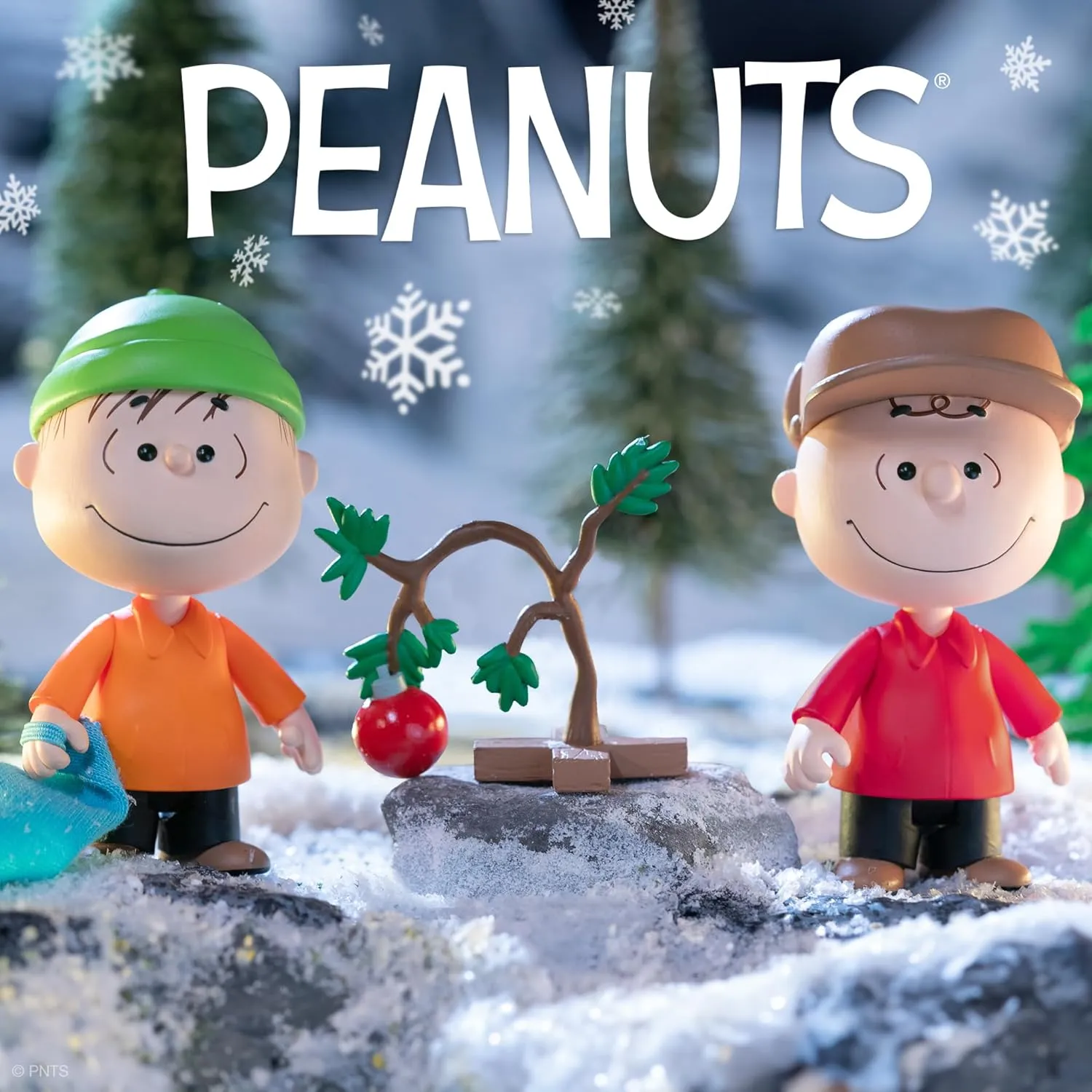 Super7 Peanuts Charlie Brown Holiday Box Set - (2-Pack) 3.75" Peanuts Action Figures with Accessories Classic TV Show Collectibles and Retro Toys