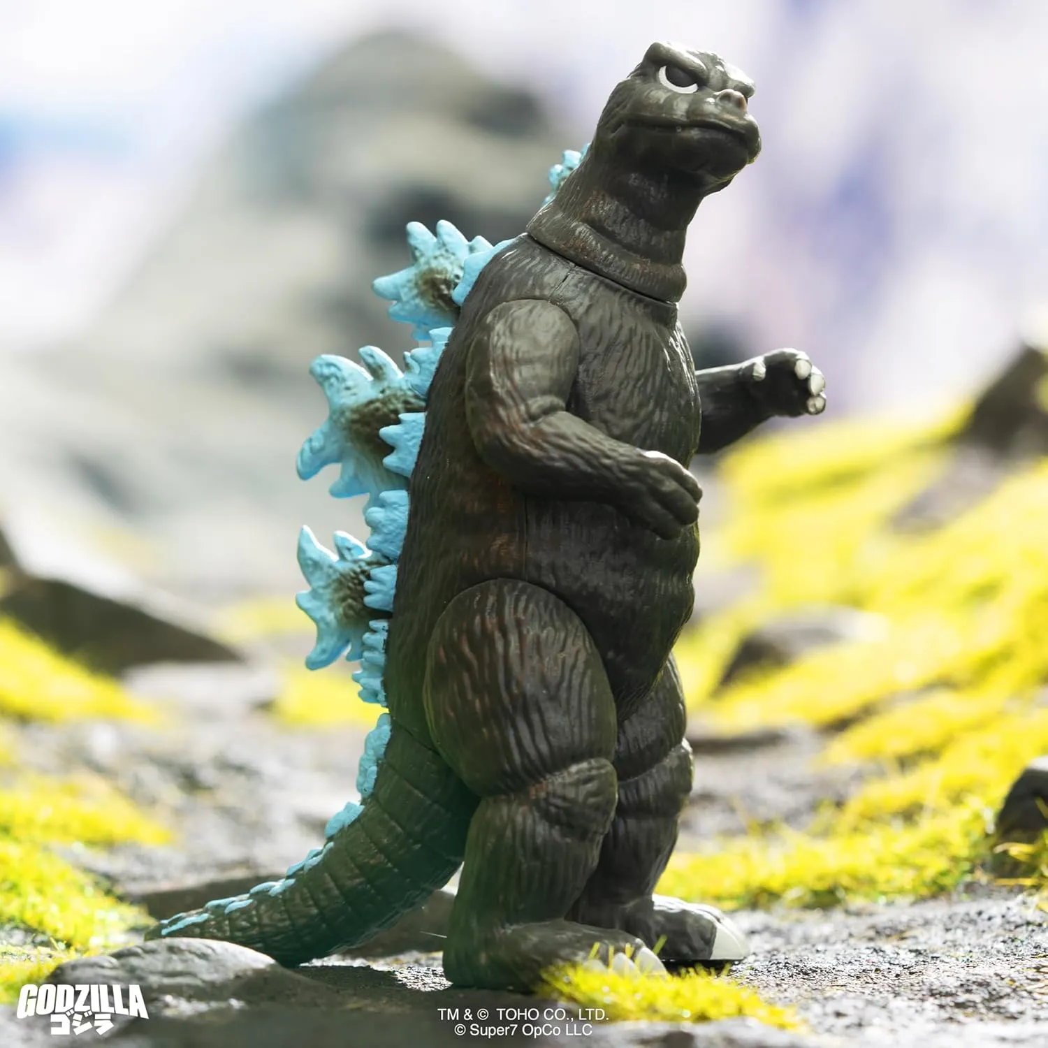 Super7 Toho Godzilla 1974 (Charged Up) - 3.75" Toho Godzilla Action Figure Classic Movie Collectibles and Retro Toys