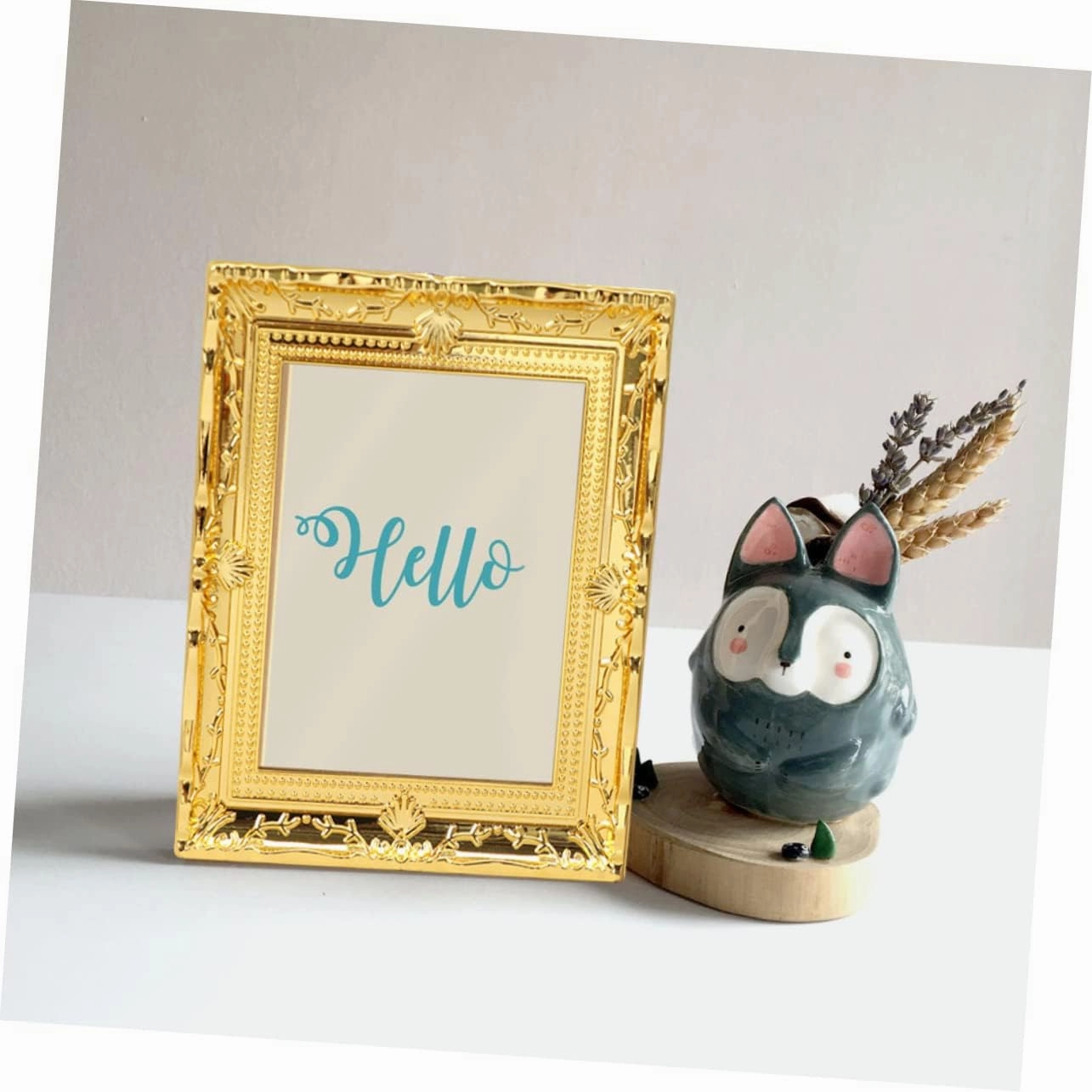 Toyvian 8pcs Miniature Picture Frames Delicate Ornament for Dollhouse Decor Tiny Furniture Accessory with Lifelike Design Blank Frame