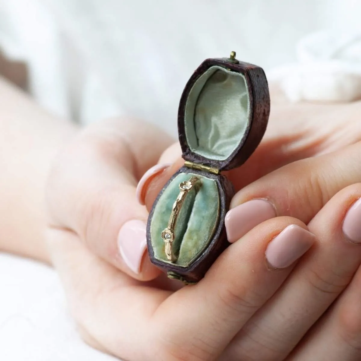 Twig Secret Diamond Flower Ring