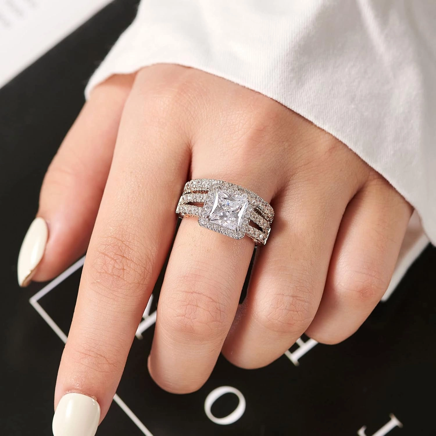 Wuziwen 4Ct Engagement Rings for Women Sterling Silver Cubic Zirconia Wedding Bridal Ring Set Size 4-13
